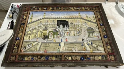 Kabe’nin 200 yıllık tablosu Topkapı Sarayı’nda ortaya çıktı