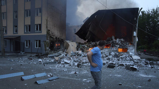 Rusya’nın Ukrayna’ya korkunç hava saldırısı: 315 drone ile Kiev hedef alındı