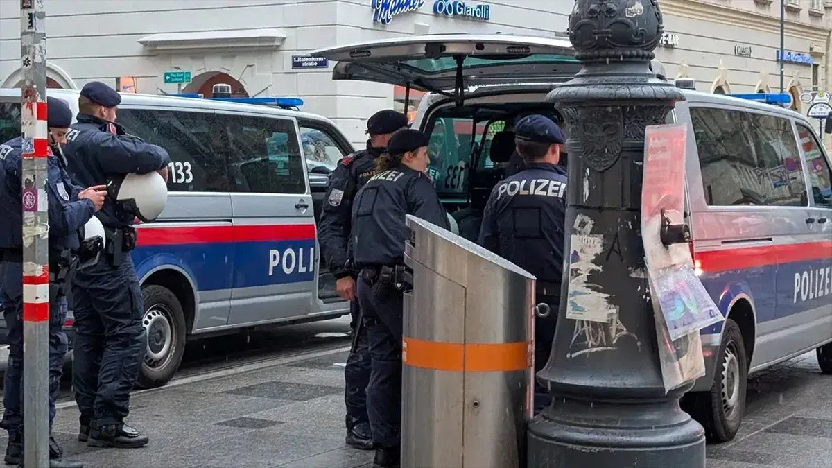 Avusturya'da ortaokulu hedef alan silahlı saldırdan gelen bilgiler korkunç