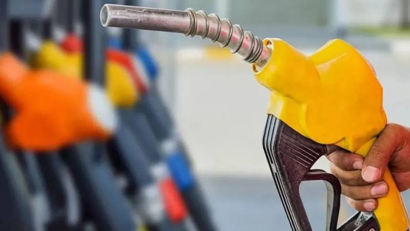 Akaryakıt fiyatlarına yeni zam! Benzinden sonra motorin de yükseldi