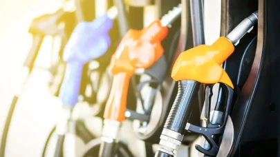 Benzine ve motorine büyük zamlar geldi