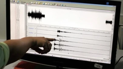 Muğla Datça açıklarında 3.4 büyüklüğünde deprem: Ege Denizi sallandı