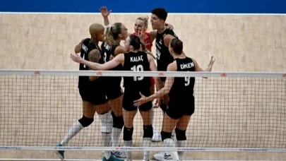 Filenin Sultanları Kanada’yı 3-0 ile geçti, namağlup liderliğini sürdürdü