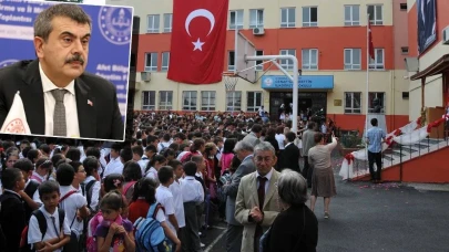 Okullarda serbest kıyafet dönemi sona erdi