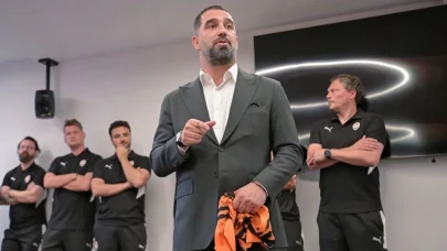 Süper başlangıç... Arda Turan'dan ilk soyunma odası konuşması
