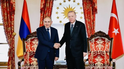 Erdoğan ve Paşinyan İstanbul’da normalleşme adımlarını görüştü