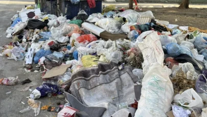 Modern kentte ortaçağ manzarası: İzmir sokaklarında neler oluyor?