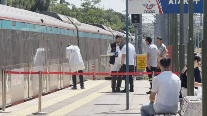 Marmaray Ataköy’de korkunç intihar