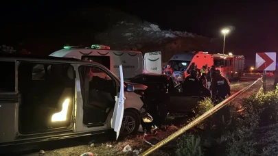 Sivas’ta ters yön faciası: 1 ölü, 8 yaralı, sürücü firarda