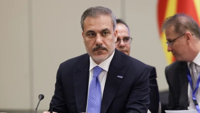 Türkiye'nin kararlılığı hem sahada hem masada... Hakan Fidan Hamas heyetiyle görüştü
