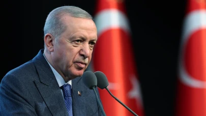 Erdoğan’dan CHP’ye sert eleştiriler: İstanbul’dan pis kokular geliyor