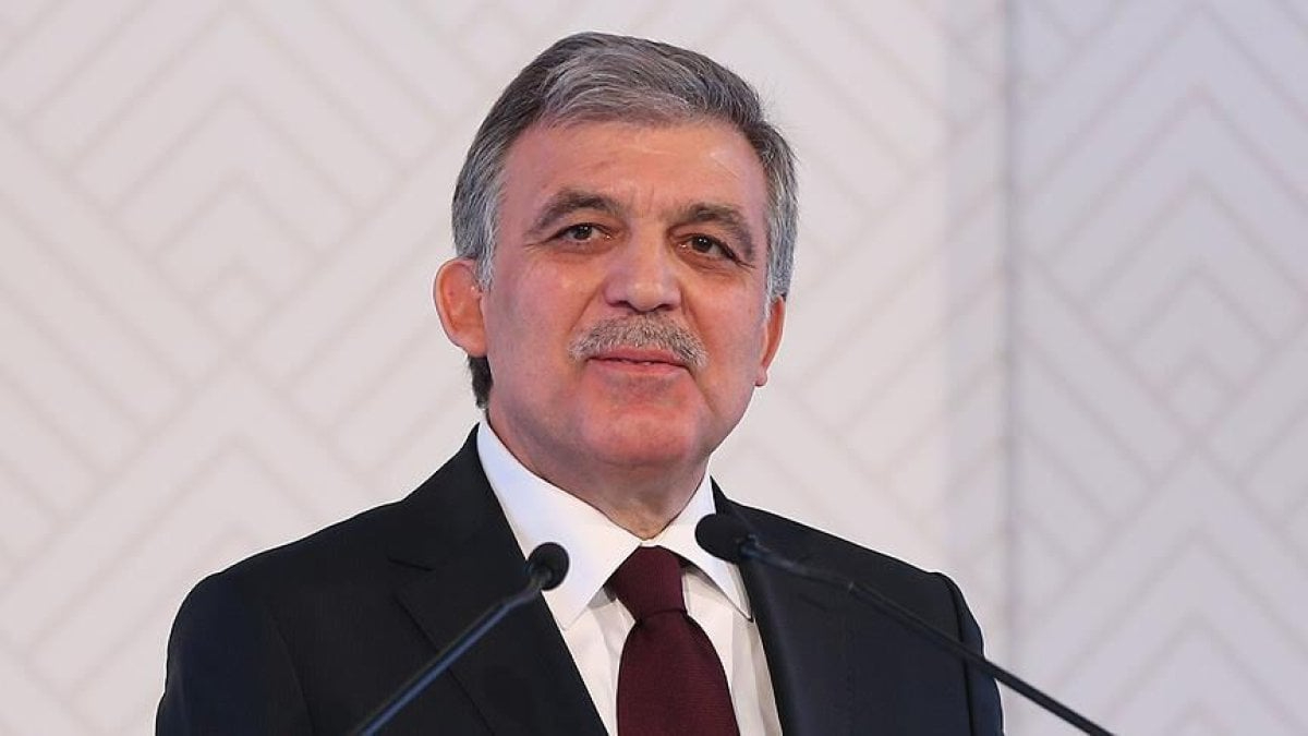 Abdullah Gül'den çok konuşulan 15 Temmuz mesajı
