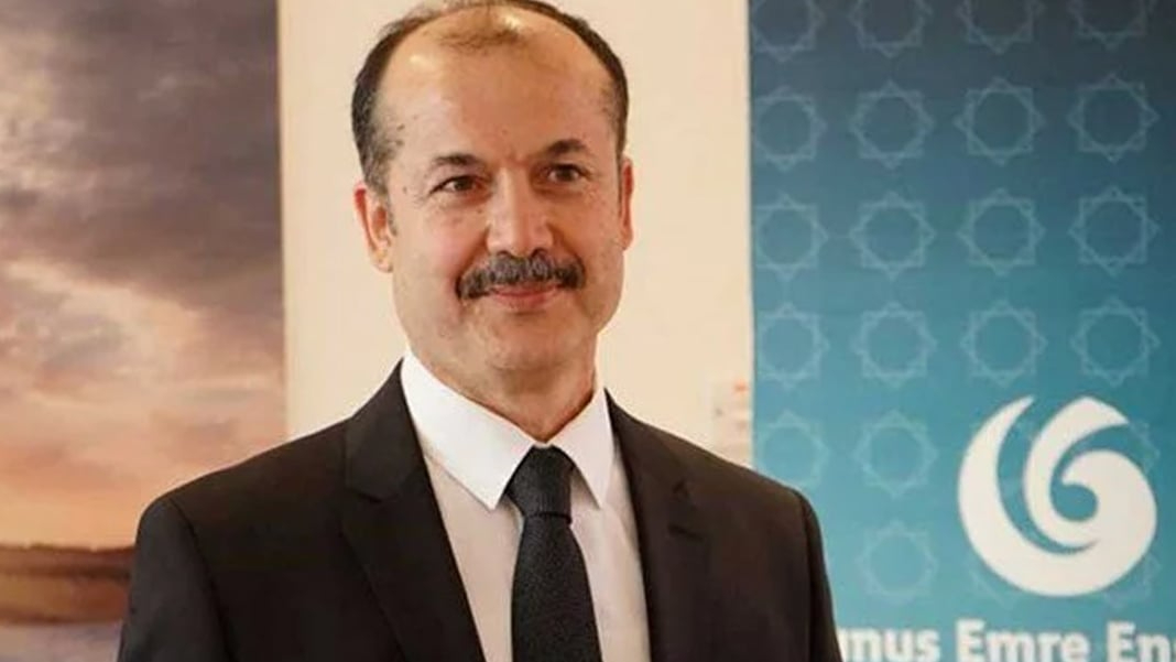 Yunus Emre Enstitüsü Eski Başkanı Şeref Ateş gözaltına alındı