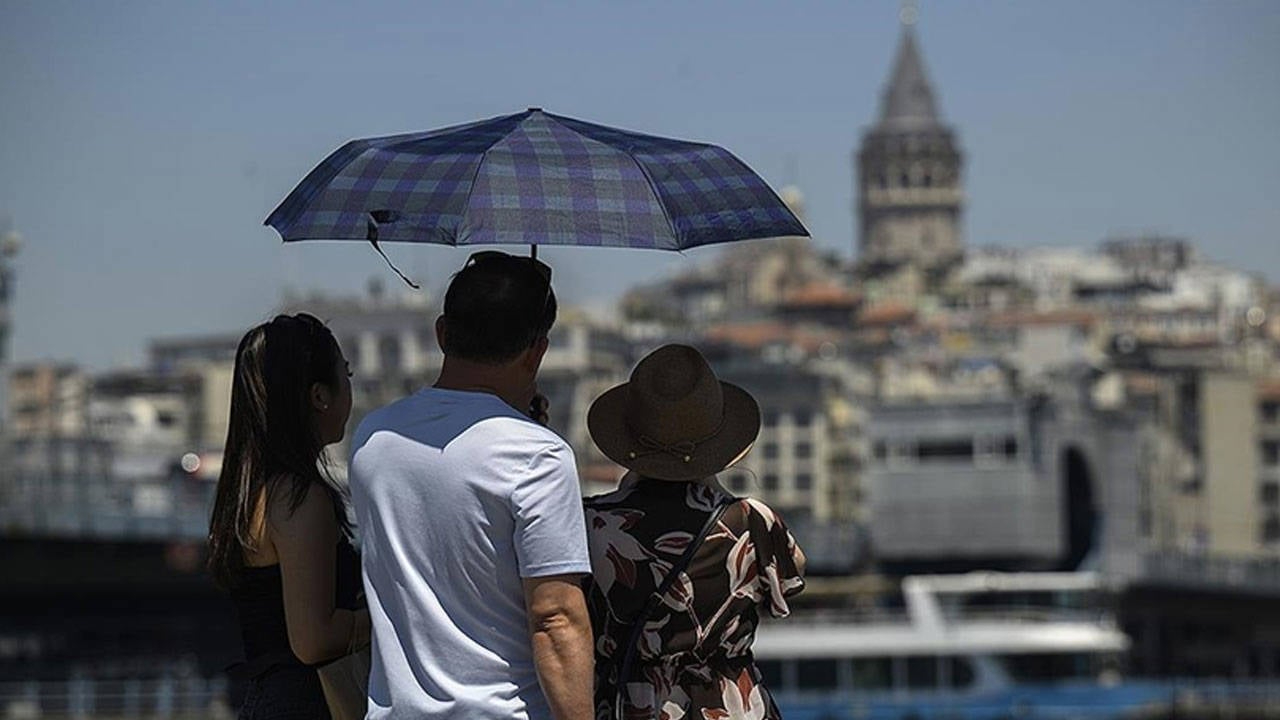 Afrika sıcakları İstanbul'u kavuruyor