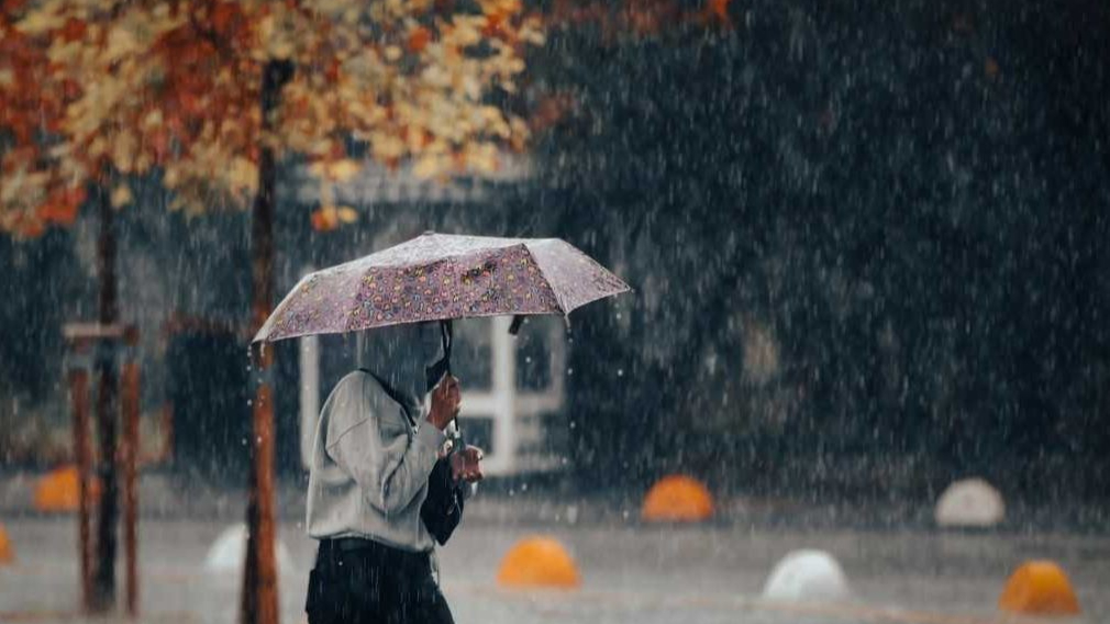 Meteoroloji müjdeyi verdi... İstanbul'a yağmur geliyor