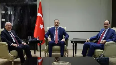 Dışişleri'nde kritik zirve: Fidan, Güler ve Kalın bir araya geldi