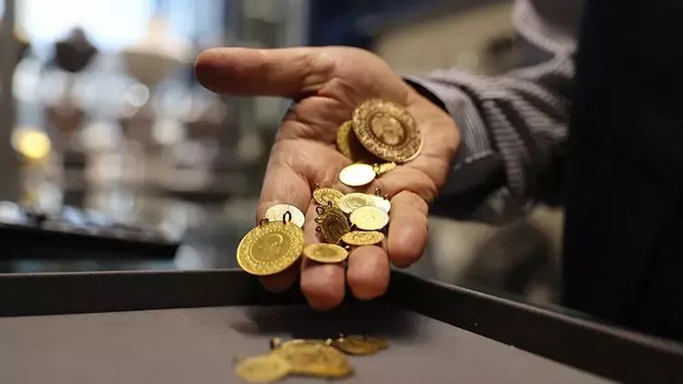 Altın fiyatları zirveye tırmanıyor! Fed kararları ve küresel etkenler neler