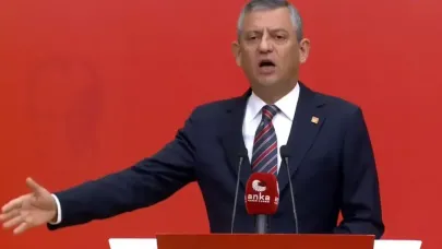 Özgür Özel’den çarpıcı iddia: Mücahit Birinci, Murat Kapki’ye rüşvet teklif etti