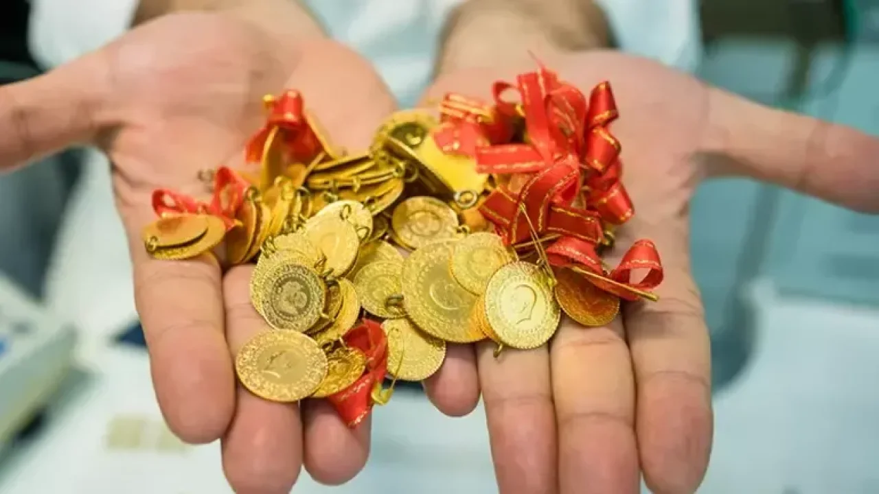 ABD verileri altın piyasasını sarstı: Doların yükselişi dengeleri bozdu