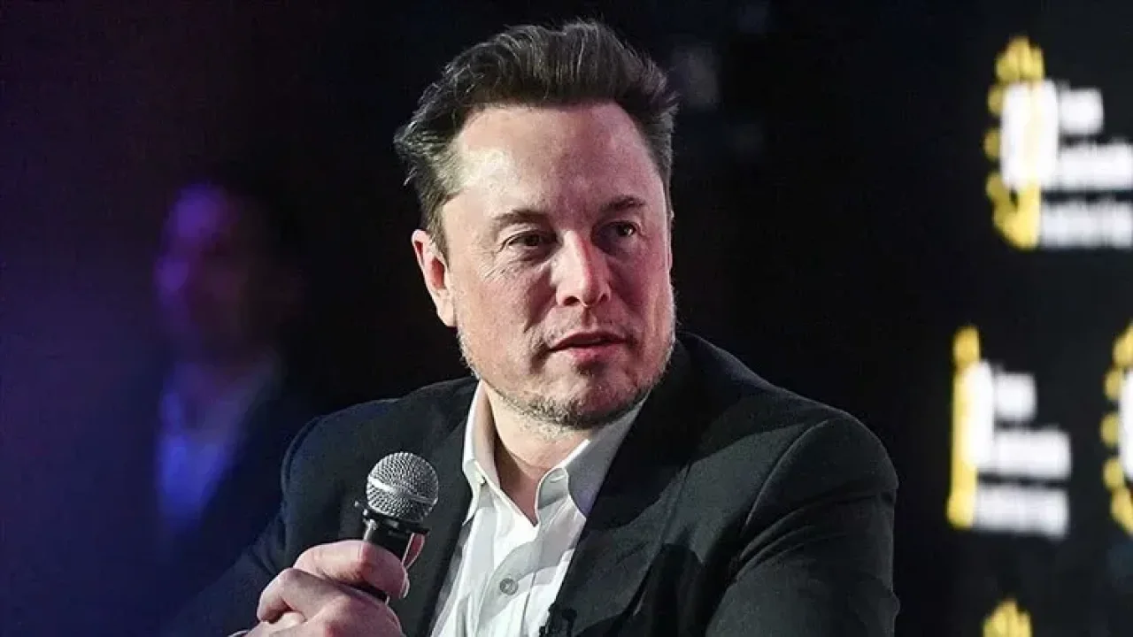 Elon Musk: Yapay zeka sayesinde 10 yılda yoksulluk sona erecek