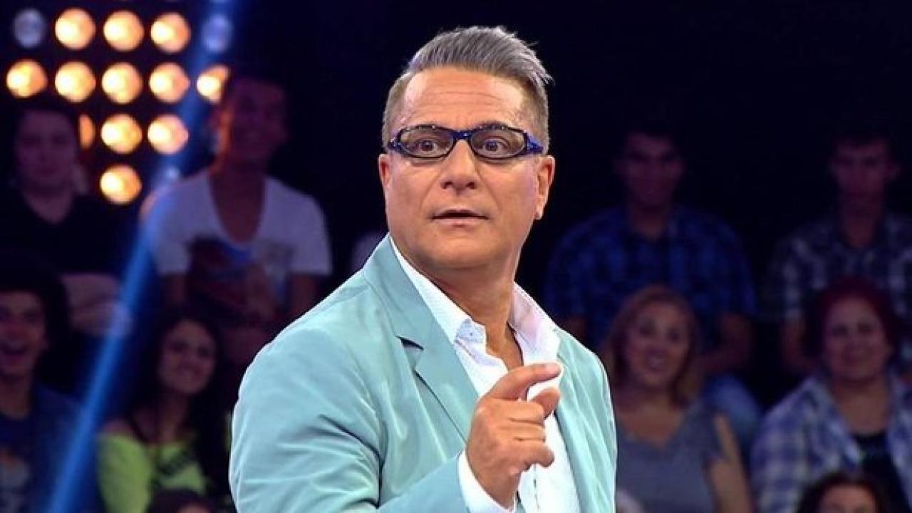 İlk müdahale yapıldı! Mehmet Ali Erbil evinde kriz geçirdi