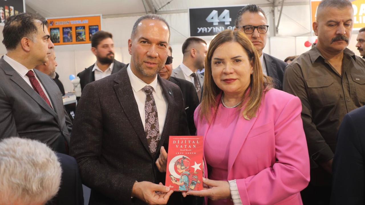 Niğde’de kitap şöleni: 8. kitap fuarı öğretmenler gününde açıldı