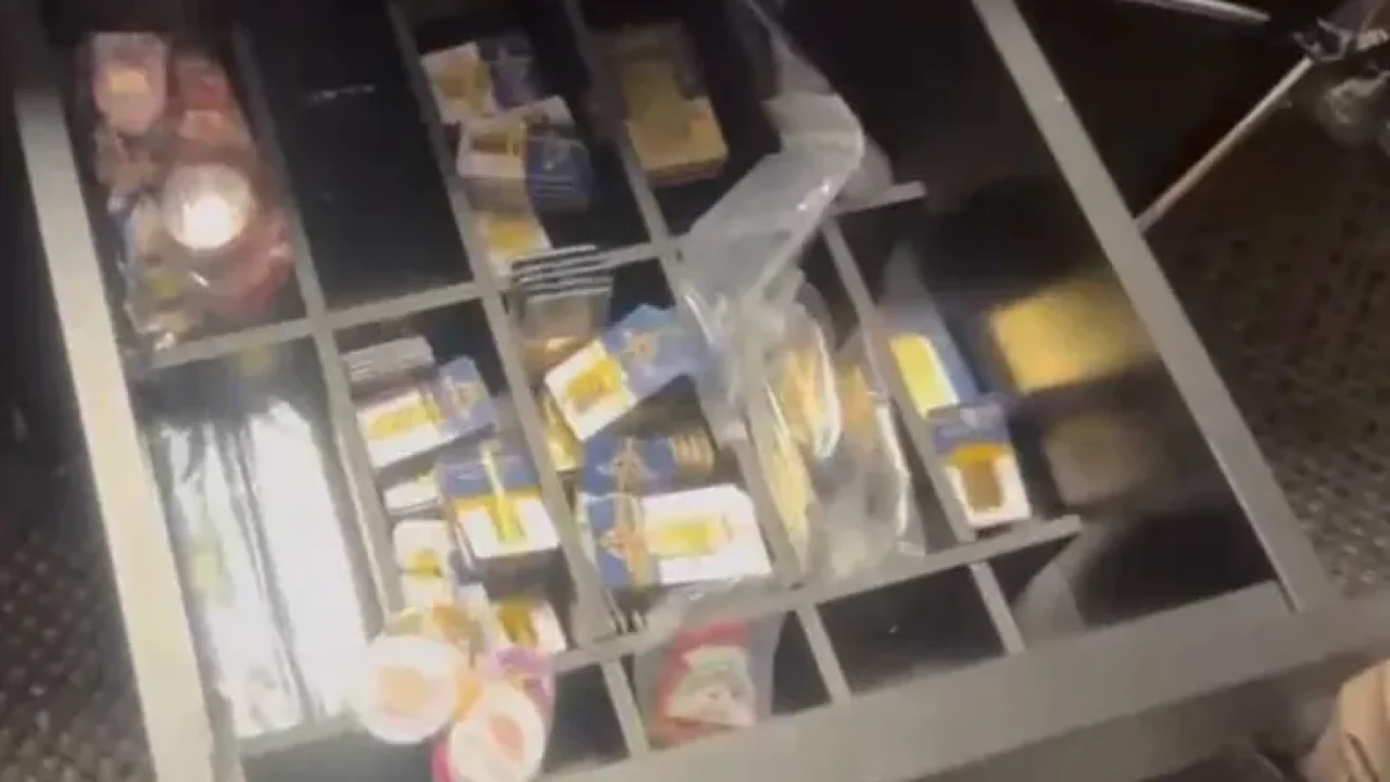 Adliyeden çalınan altınlar... Fotoğraflar ortaya çıktı