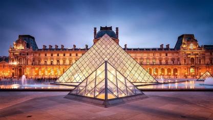 Dünyaca ünlü Louvre müzesi kapanıyor mu
