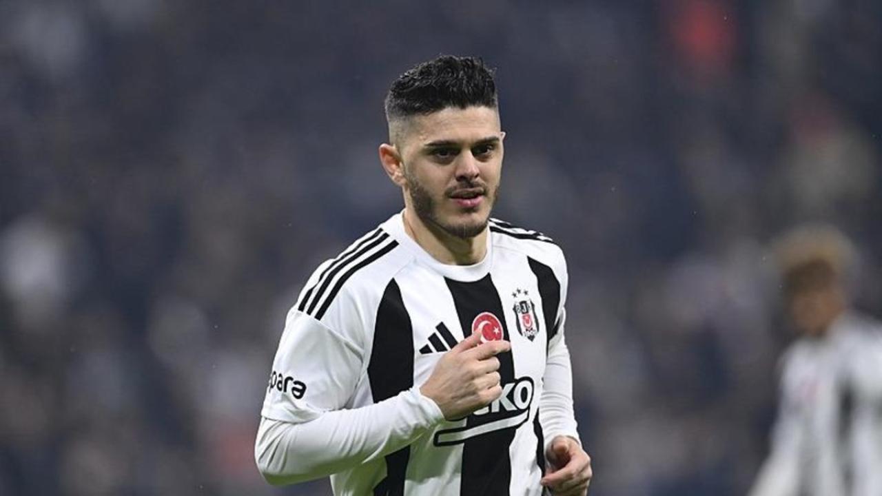 Trabzonspor Beşiktaş'ın yıldızı Rasciha için devrede