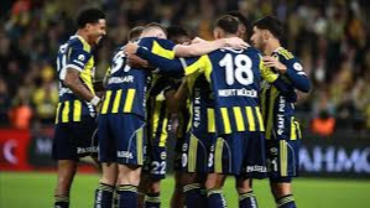 Fenerbahçe Aston Villa maçı ne zaman? Hangi kanalda ve saat kaçta? Maç şifresiz mi?