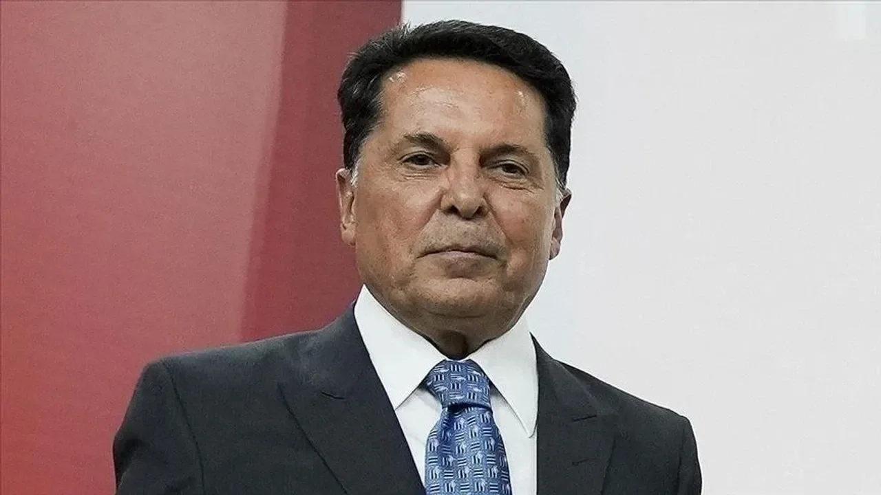 Esenyurt eski Belediye Başkanı Ahmet Özer'e 6 yıl 3 ay hapis cezası