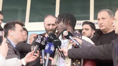 Galatasaray'ın yeni transferi Renato Nhaga İstanbul'a geldi