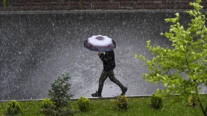 İstanbul'a sağanak yağış geliyor! AKOM haftalık raporu yayımladı