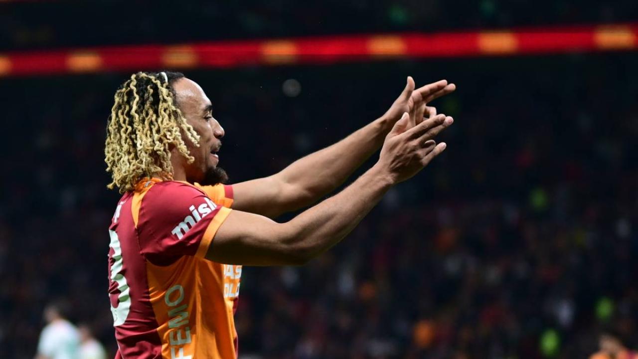 Cimbom derbi öncesi güven tazeledi! Aslan Alanyaspor engelini rahat geçti 3-1