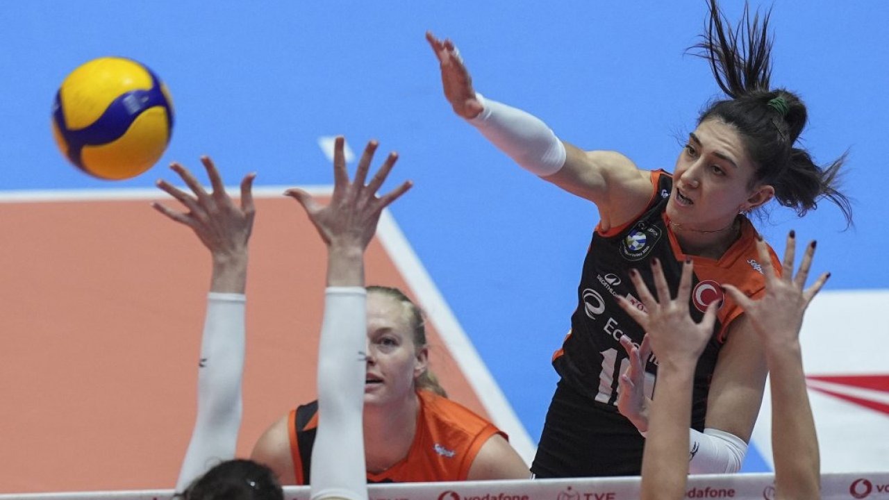Voleybol: Vodafone Sultanlar Ligi