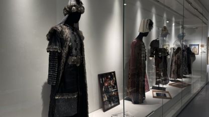 "Ses ve Renkle Sanatta 50 Yıl" sergisi AKM'de sanatseverlerle buluştu