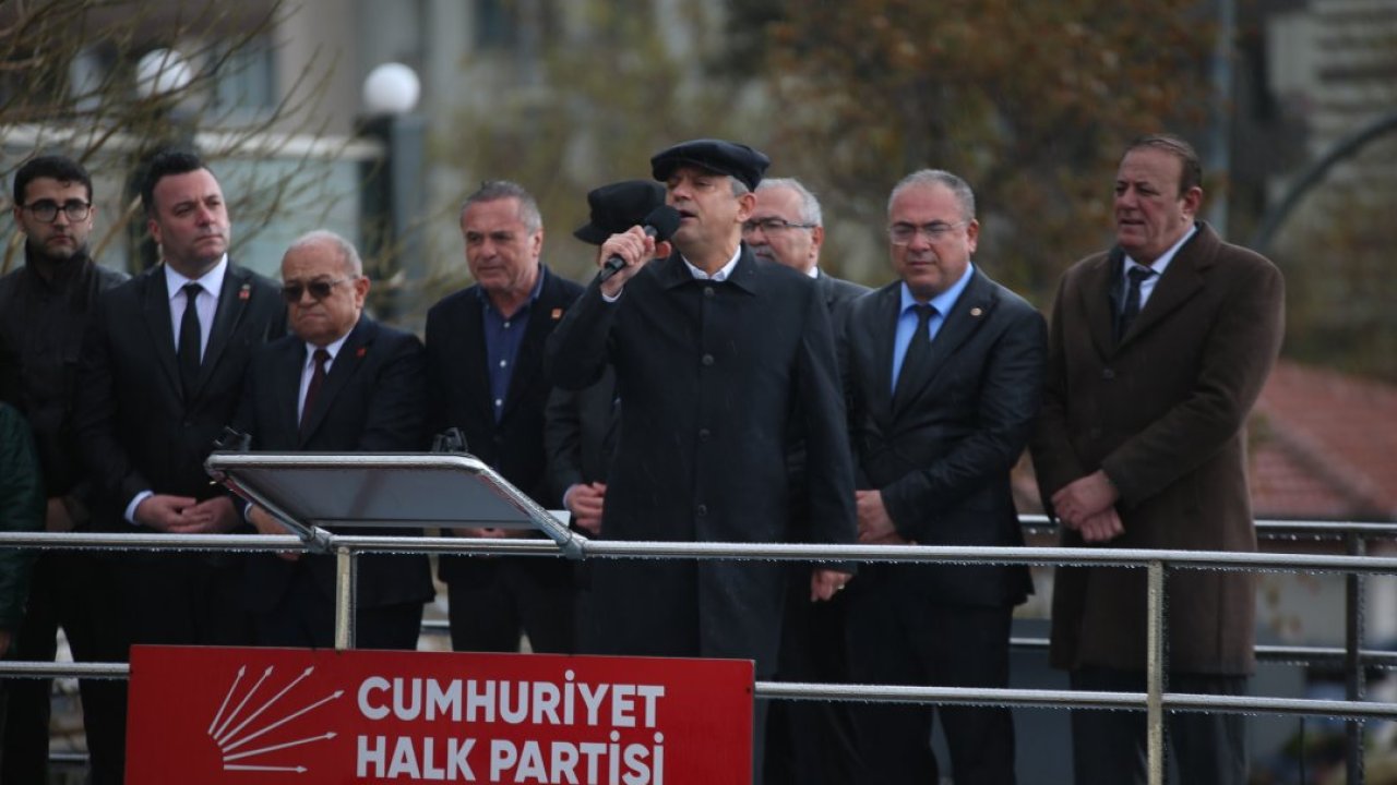 CHP Genel Başkanı Özel, Aydın'da "Millet İradesine Sahip Çıkıyor" mitinginde konuştu: