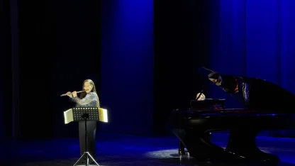 Flüt virtüözü Şefika Kutluer AKM'de müzikseverlerle buluştu