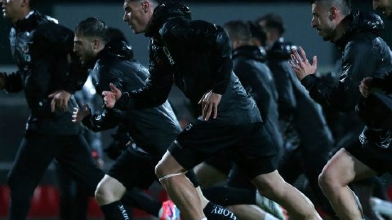 Gençlerbirliği, Süper Lig'e verilen arada Antalya'ya gitti