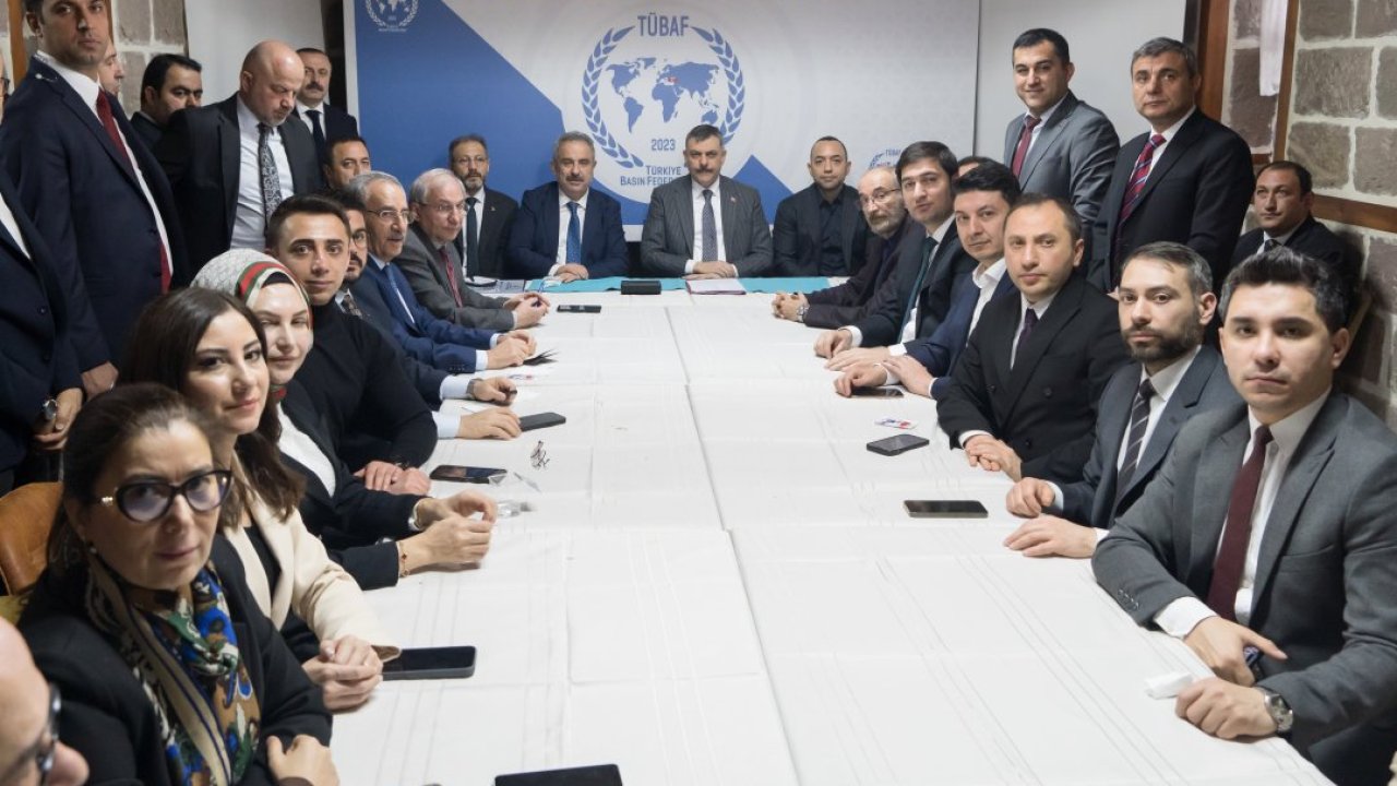 İçişleri Bakanı Çiftçi, basın mensuplarıyla bir araya geldi: