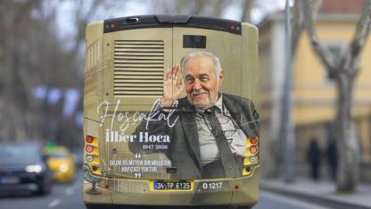 İETT'den İlber Ortaylı'ya vefa! "Saygı otobüsü" İstanbul sokaklarında