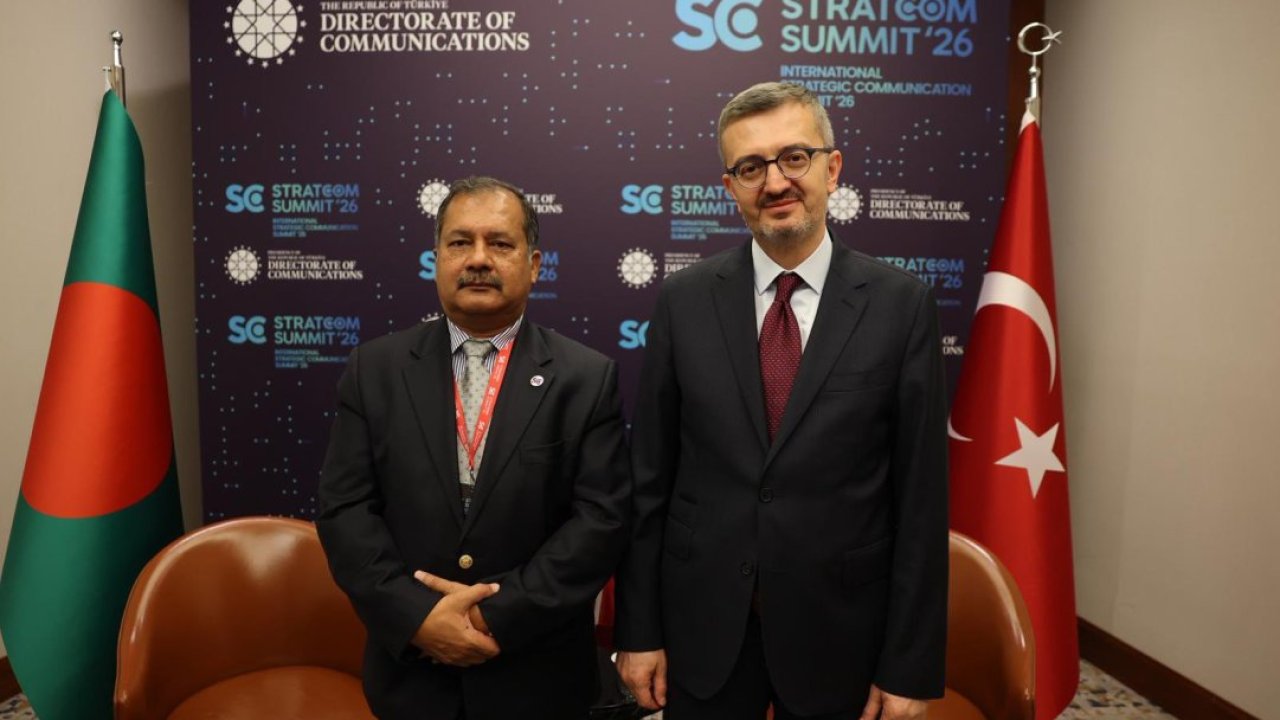 İletişim Başkanı Duran, Bangladeş Enformasyon ve Yayıncılık Bakanı Swapon'la görüştü