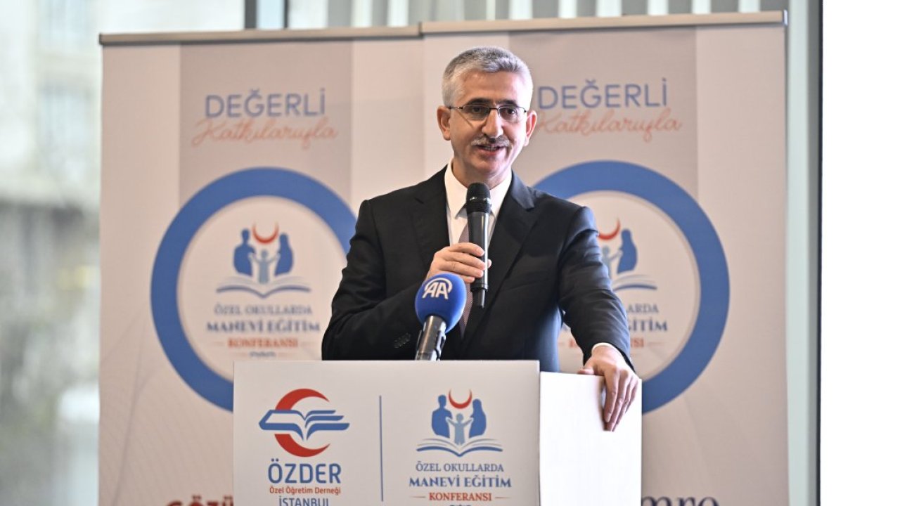 İstanbul'da "Manevi Eğitim Konferansı" düzenlendi