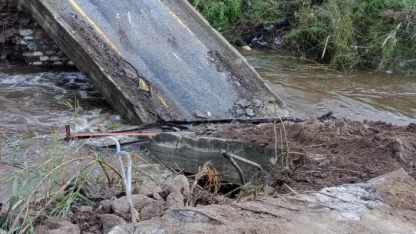 Muğla'da şiddetli yağış nedeniyle köprü çöktü