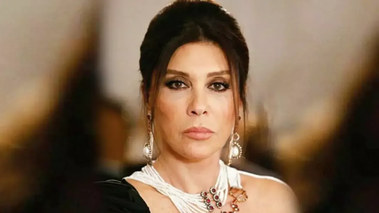 Nebahat Çehre'den Gelen Şok İtiraf! 19 Değerli Mücevherim Çalındı!