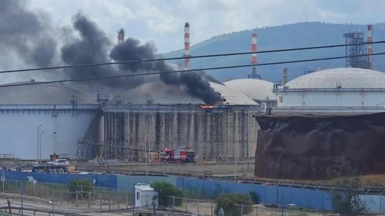 Orta Doğu'da Alev Çemberi! Hayfa’da Petrol Rafinerisi Vuruldu, İspanya Abd’ye Hava Sahasını Kapattı