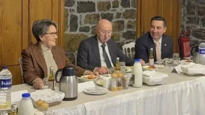 Meral Akşener uzun aradan sonra ortaya çıktı