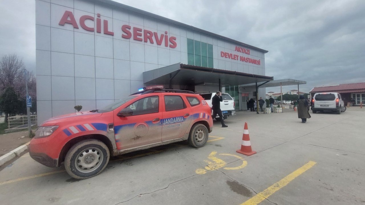 Sakarya'da çıkan silahlı kavgada 2 kişi yaralandı