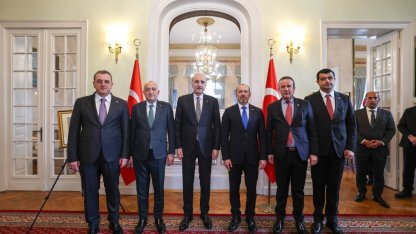 TBMM Başkanı Kurtulmuş, Türkiye'nin Bükreş Büyükelçiliğini ziyaret etti