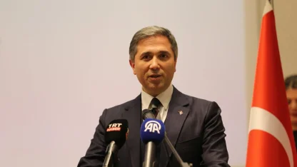 TBMM Türkiye-Almanya Parlamentolar Arası Dostluk Grubu, Düsseldorf'ta vatandaşlarla buluştu